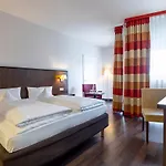 Trip Frankfurt Nordwestzentrum