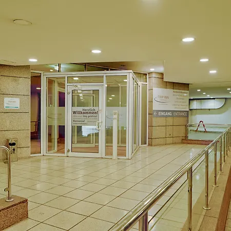Trip Frankfurt Nordwestzentrum מלון