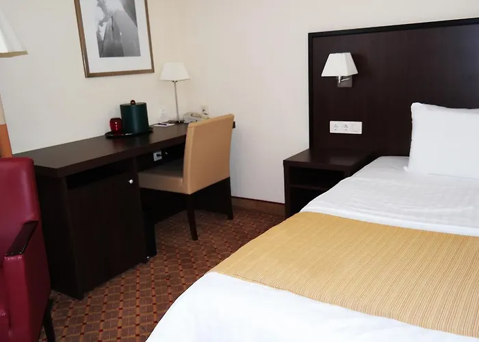 Trip Frankfurt Nordwestzentrum