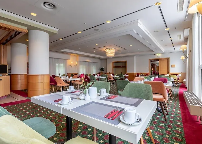 Trip Frankfurt Nordwestzentrum 酒店 3*