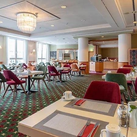 Hotel Trip Frankfurt Nordwestzentrum 3*