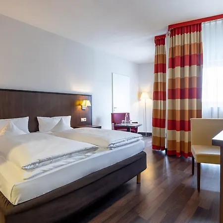 Trip Frankfurt Nordwestzentrum