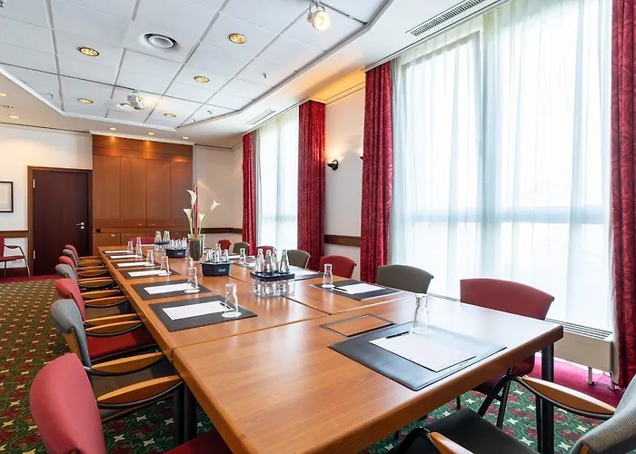 Trip Frankfurt Nordwestzentrum Szálloda 3*