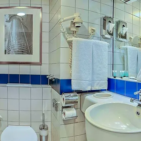 Trip Frankfurt Nordwestzentrum 3* פרנקפורט