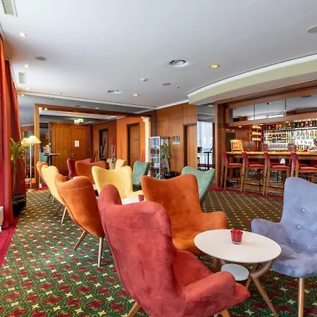 Trip Frankfurt Nordwestzentrum