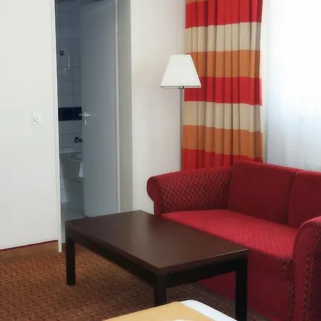 Trip Frankfurt Nordwestzentrum