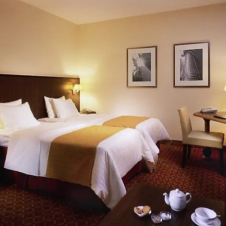 Trip Frankfurt Nordwestzentrum