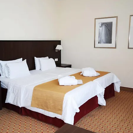 Trip Frankfurt Nordwestzentrum 3* פרנקפורט