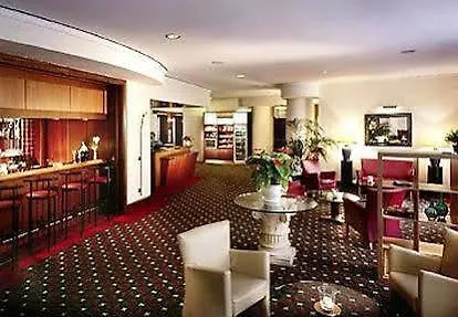 Trip Frankfurt Nordwestzentrum